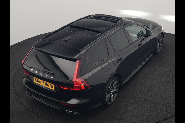 Volvo V60 T8 Twin Engine AWD R-Design PHEV 390pk Dealer O.H. | Trekhaak Af Fabriek | Panodak | Head Up | Harman / Kardon | Camera | Lederen Sportstoelen Memory & Verwarmd | Apple Carplay | Stuur Verwarmd | Navigatie | DAB | Plug In Hybrid |