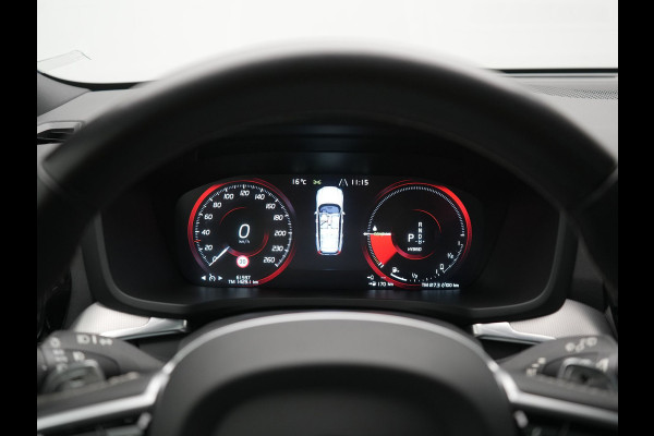 Volvo V60 T8 Twin Engine AWD R-Design PHEV 390pk Dealer O.H. | Trekhaak Af Fabriek | Panodak | Head Up | Harman / Kardon | Camera | Lederen Sportstoelen Memory & Verwarmd | Apple Carplay | Stuur Verwarmd | Navigatie | DAB | Plug In Hybrid |
