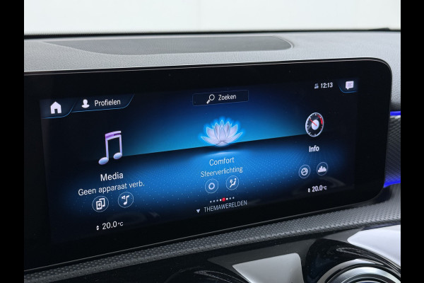 Mercedes-Benz A-Klasse 200 Luxury 164pk // Panoramadak // Carplay // Sfeerverlichting // MultiBeam LED // Keyless Entry // Camera // Advanced Audio