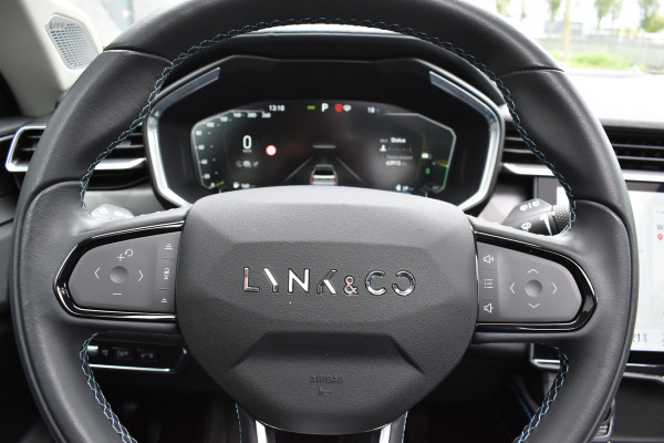 Lynk & Co 01 1.5 Plugin-Hybride nl auto Pano
