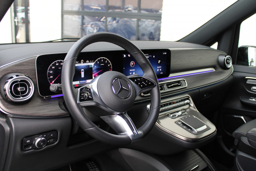 Mercedes-Benz V-Klasse 300 Benzine!! / Lang / AMG / DC / Burmester / Elec Stoel / Vol Opties / NIEUWSTAAT