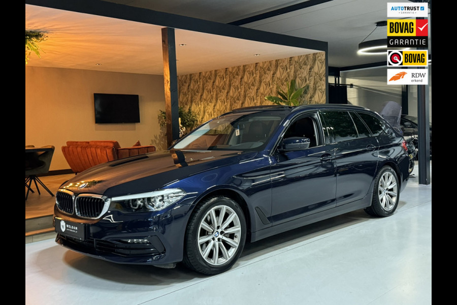 BMW 5 Serie Touring 520i Sport Line M | Pano | Memory Stoelen | Stoelventilatie | Camera | Elek Achterklep | Dealer onderhouden