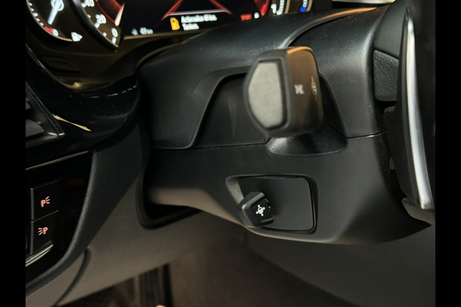 BMW 5 Serie Touring 520i Sport Line M | Pano | Memory Stoelen | Stoelventilatie | Camera | Elek Achterklep | Dealer onderhouden