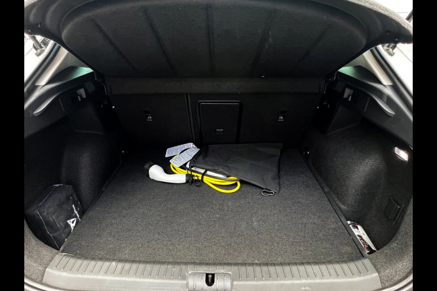 CUPRA Formentor 1.4 TSI e-Hybrid Essential 19''LMV_Cam_Stuurverw_Carplay