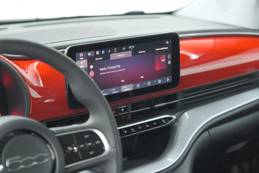 Fiat 500 Urban 42 kWh | SOH 97,9% | 3 Fase | Camera | Apple Carplay | Keyless start