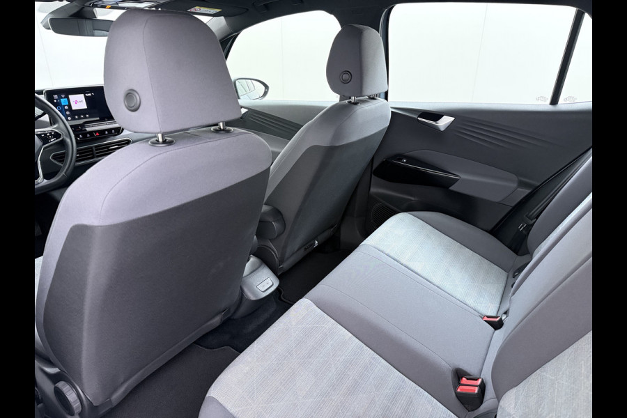 Volkswagen ID.3 Pro 62kWh SOH 93% Navi-Pro Ecc Stoel+Stuurverwarming Adap.Cruise Apple Carplay Android Auto Pdc Lmv Isofix Bluetooth Led Rijstrooksensor Verkeersbord Keyless Dab Comfort Pakket 1e Eigenaar Origineel Nederlandse Auto