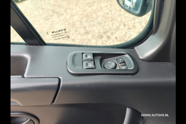 Renault Master T35 2.3 dCi 135 L2H2 , Euro 6 , 1e Eig. Airco cruise , Apk mei 2027 , super Km , pracht bus.