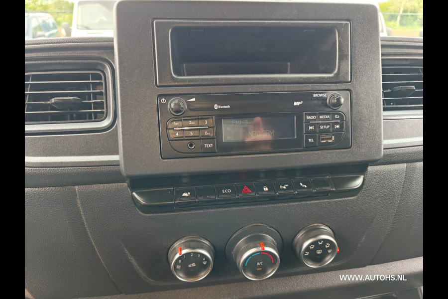 Renault Master T35 2.3 dCi 135 L2H2 , Euro 6 , 1e Eig. Airco cruise , Apk mei 2027 , super Km , pracht bus.