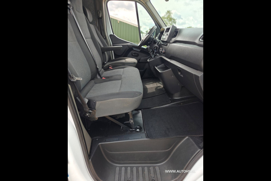 Renault Master T35 2.3 dCi 135 L2H2 , Euro 6 , 1e Eig. Airco cruise , Apk mei 2027 , super Km , pracht bus.