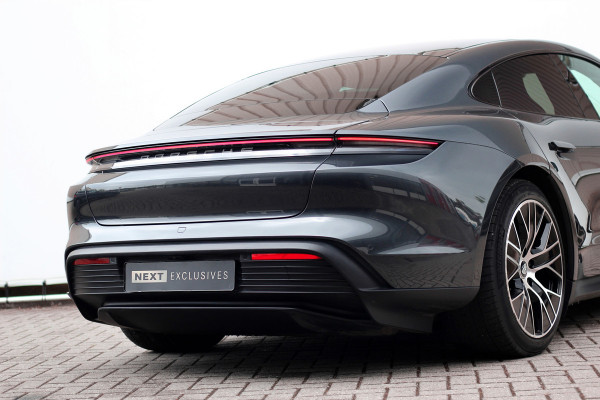 Porsche Taycan 4S Performance 84 kWh | Orig. NL | Pano | Sport Chrono | 360 | ACC | Warmtepomp