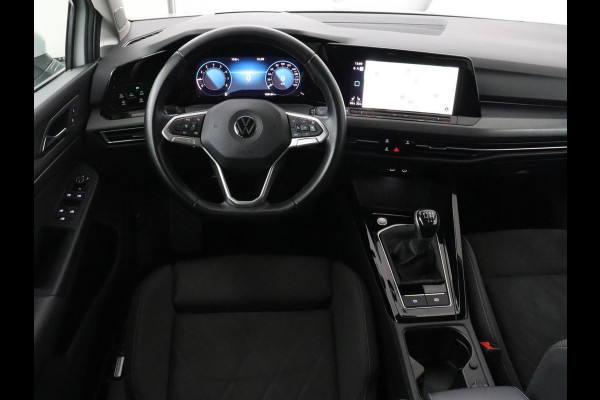 Volkswagen Golf 1.5 TSI Style | Panoramadak | Stoelverwarming | Head-Up | Trekhaak | Camera | Massage | Carplay | Navigatie | Adaptive cruise | Harman/Kardon | Sfeerverlichting | Keyless | Park Assist | Getint glas