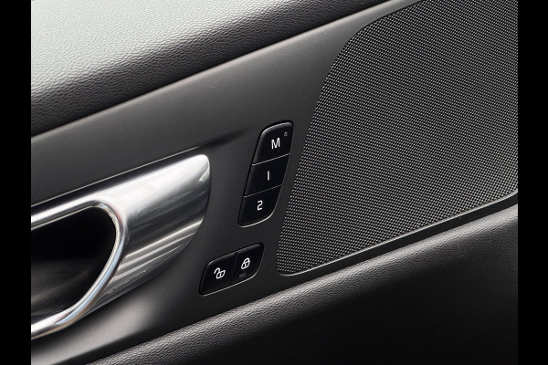 Volvo V60 2.0 T6 Plug-in hybrid AWD Ultimate Dark Long Range | Trekhaak | 100% SOH | Leder + Memory | Winter Pack