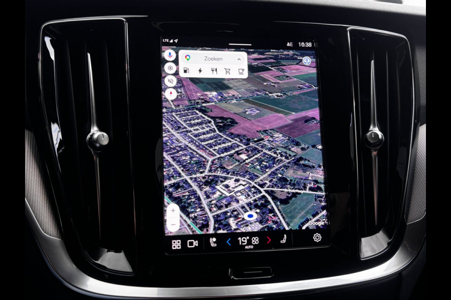 Volvo V60 2.0 T6 Plug-in hybrid AWD Ultimate Dark Long Range | Trekhaak | 100% SOH | Leder + Memory | Winter Pack
