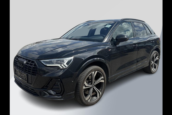 Audi Q3 Sportback 45 TFSI e S Edition 245 PK | Panoramadak |  Sonos | Camera | Alcantara bekleding | Stoelverwarming