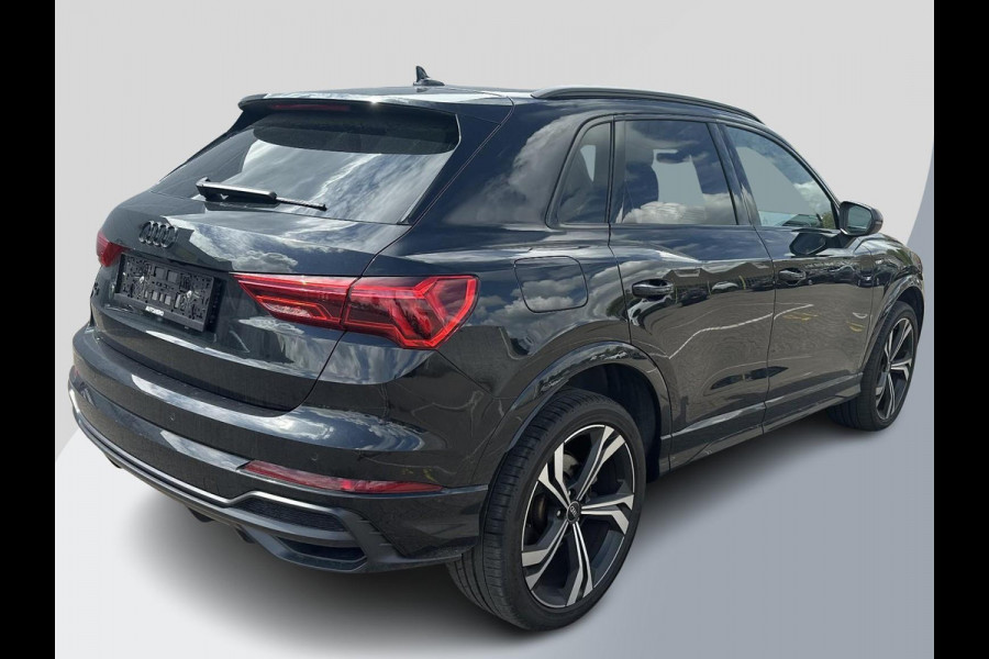 Audi Q3 Sportback 45 TFSI e S Edition 245 PK | Panoramadak |  Sonos | Camera | Alcantara bekleding | Stoelverwarming