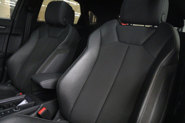 Audi Q3 Sportback 45 TFSI e 3X S-Line /PANO/CARPLAY/KEYLES/STOELV/VOL