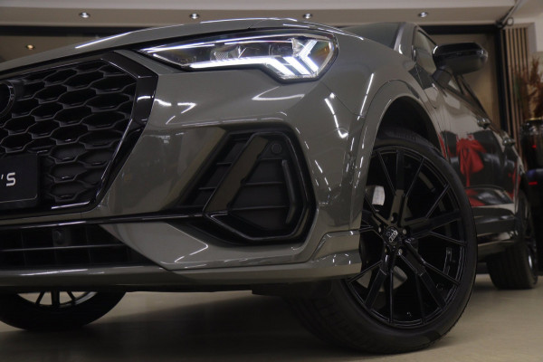 Audi Q3 Sportback 45 TFSI e 3X S-Line /PANO/CARPLAY/KEYLES/STOELV/VOL