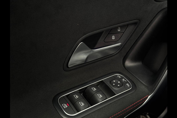 Mercedes-Benz A-Klasse 250 4MATIC AMG Line FULL PANO NAVI WIDESCREEN