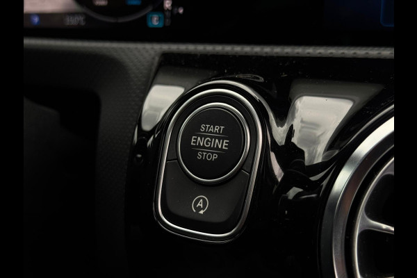 Mercedes-Benz A-Klasse 250 4MATIC AMG Line FULL PANO NAVI WIDESCREEN