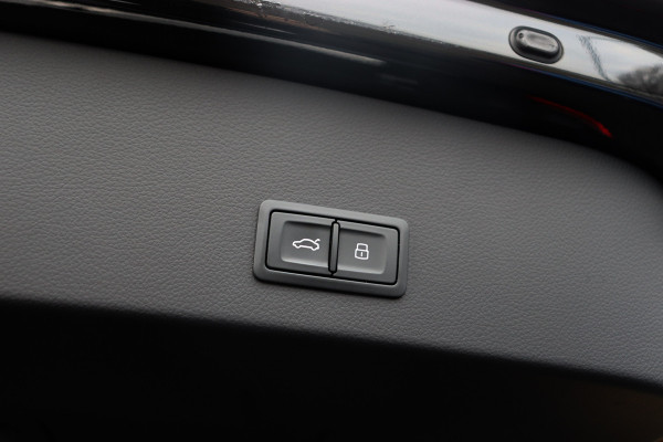 Audi RS6 Performance 4.0 V8 Quattro 605pk **Keramisch/HUD/Pano.dak/ACC/360/BOSE**