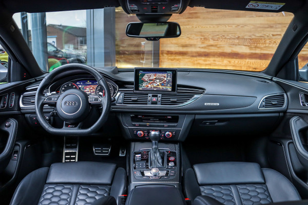 Audi RS6 Performance 4.0 V8 Quattro 605pk **Keramisch/HUD/Pano.dak/ACC/360/BOSE**