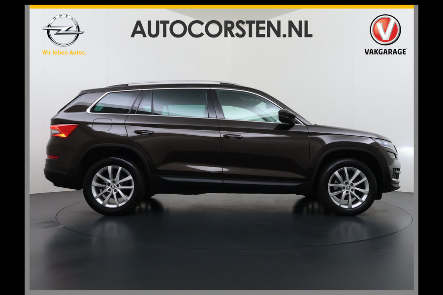 Škoda Kodiaq 1.5 TSI Automaat Style Business Navi 3-Zone Ecc Adap.Cruise 360°Camera Elek.Stoel+Memory Apple Carplay Android Auto Pdc Stoelverwarming Elek.Achterklep Led Lmv Isofix P-Assist Regen-Lichtsensor Dealeronderhouden 1e Eigenaar Origineel Nederlandse Auto
