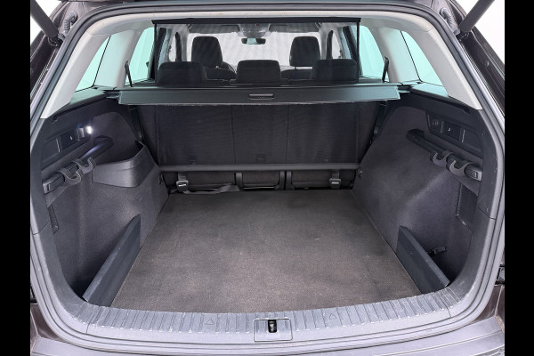 Škoda Kodiaq 1.5 TSI Automaat Style Business Navi 3-Zone Ecc Adap.Cruise 360°Camera Elek.Stoel+Memory Apple Carplay Android Auto Pdc Stoelverwarming Elek.Achterklep Led Lmv Isofix P-Assist Regen-Lichtsensor Dealeronderhouden 1e Eigenaar Origineel Nederlandse Auto