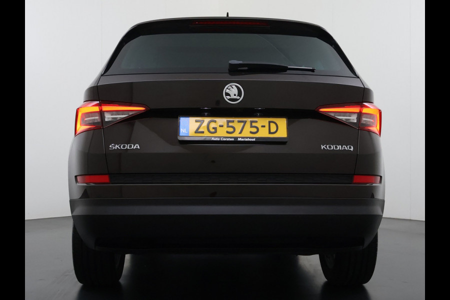 Škoda Kodiaq 1.5 TSI Automaat Style Business Navi 3-Zone Ecc Adap.Cruise 360°Camera Elek.Stoel+Memory Apple Carplay Android Auto Pdc Stoelverwarming Elek.Achterklep Led Lmv Isofix P-Assist Regen-Lichtsensor Dealeronderhouden 1e Eigenaar Origineel Nederlandse Auto