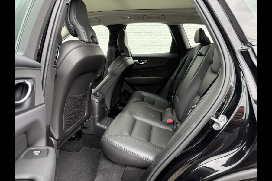 Volvo XC60 2.0 T6 Plug-in hybrid AWD Plus Dark | Pano | Pilot Assist | H/K Audio | 21 inch