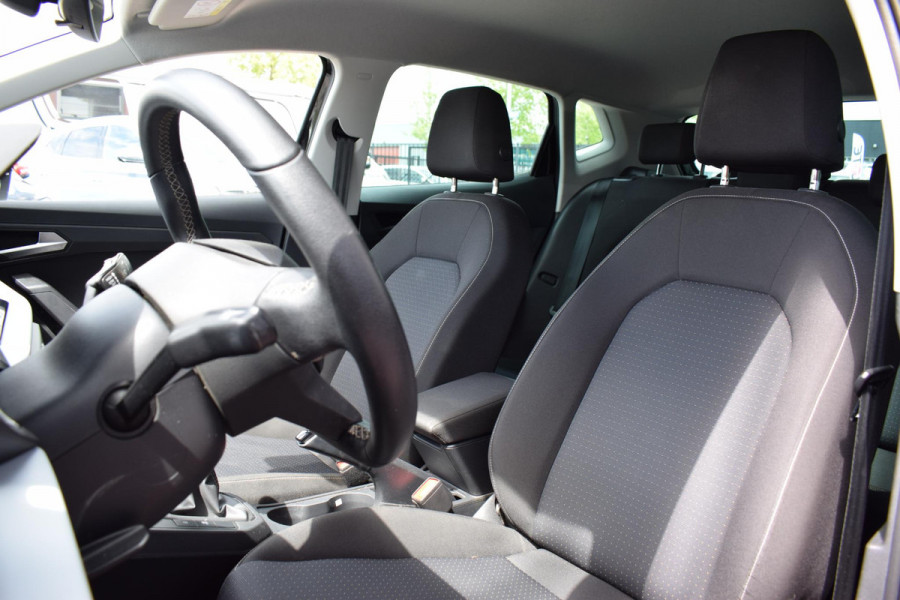 Seat Ibiza 1.0 EcoTSI Style Business Intense | LED | Stoelverwarming | Climate | CarPlay