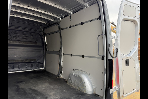 Mercedes-Benz Sprinter 215 1.9 CDI Automaat L2H2 MBUX Climate Control Camera Carplay Parkeersensoren V+A