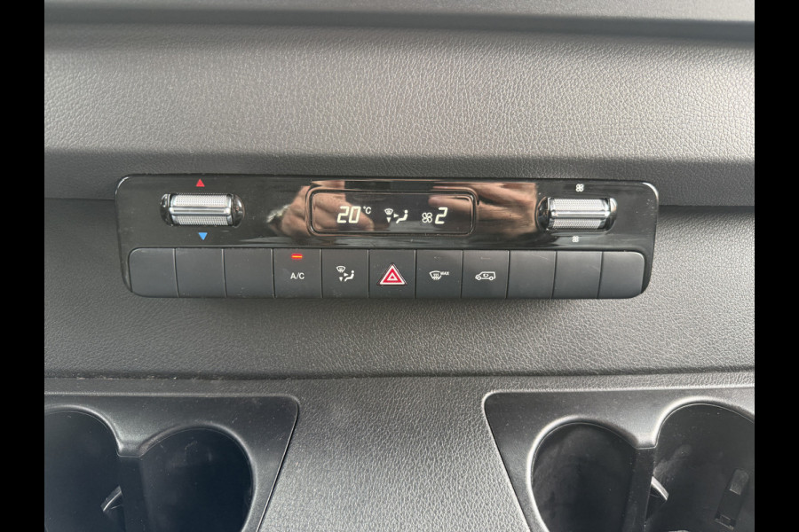Mercedes-Benz Sprinter 215 1.9 CDI Automaat L2H2 MBUX Climate Control Camera Carplay Parkeersensoren V+A