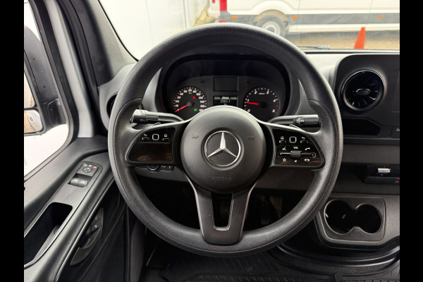 Mercedes-Benz Sprinter 215 1.9 CDI Automaat L2H2 MBUX Climate Control Camera Carplay Parkeersensoren V+A