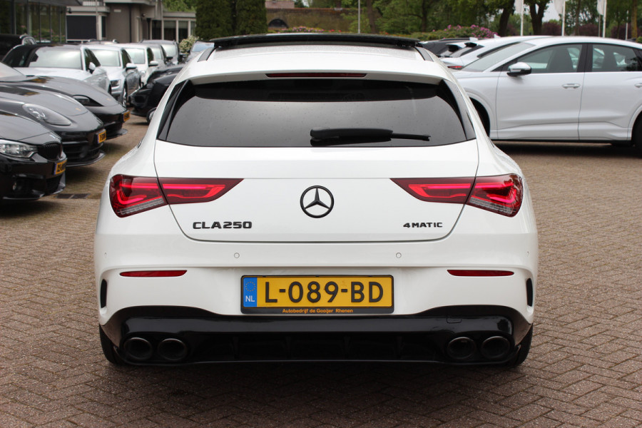Mercedes-Benz CLA-Klasse Shooting Brake 250 4MATIC Premium / AMG Diffuser / Panoramadak / 360Camera / Burmester / 19'' / Sfeerverlichting / CarPlay / Stoelverwarming / Cruise Control