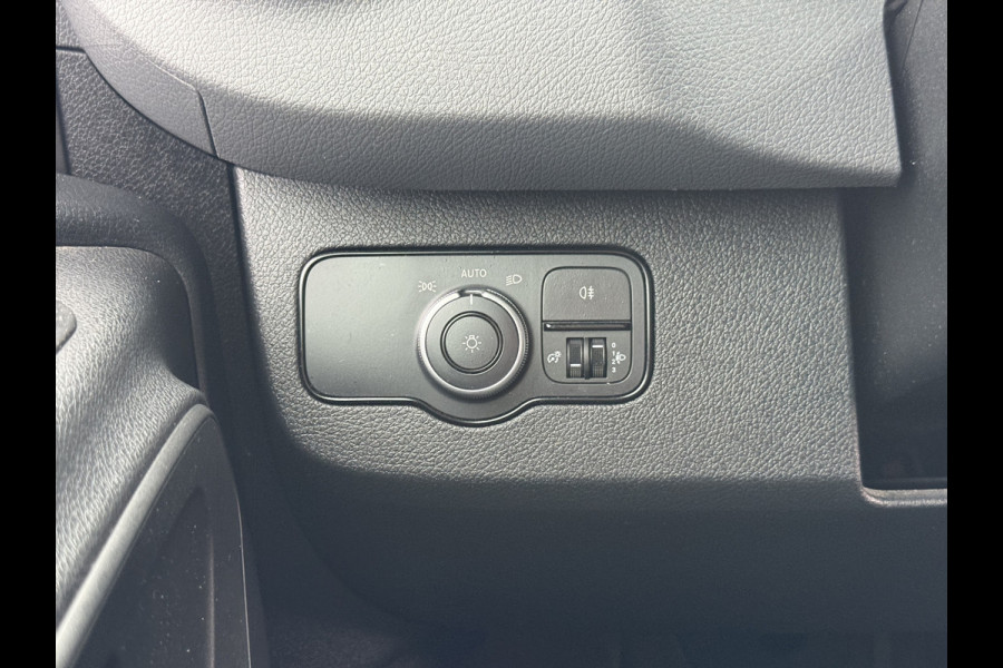 Mercedes-Benz Sprinter 215 1.9 CDI Automaat L2H2 MBUX Climate Control Camera Carplay Parkeersensoren V+A