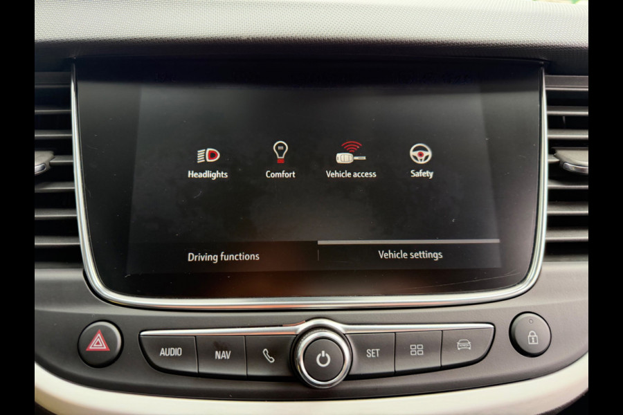Opel Crossland X 1.2 Turbo Automaat Innovation, CarPlay, Camera, PDC
