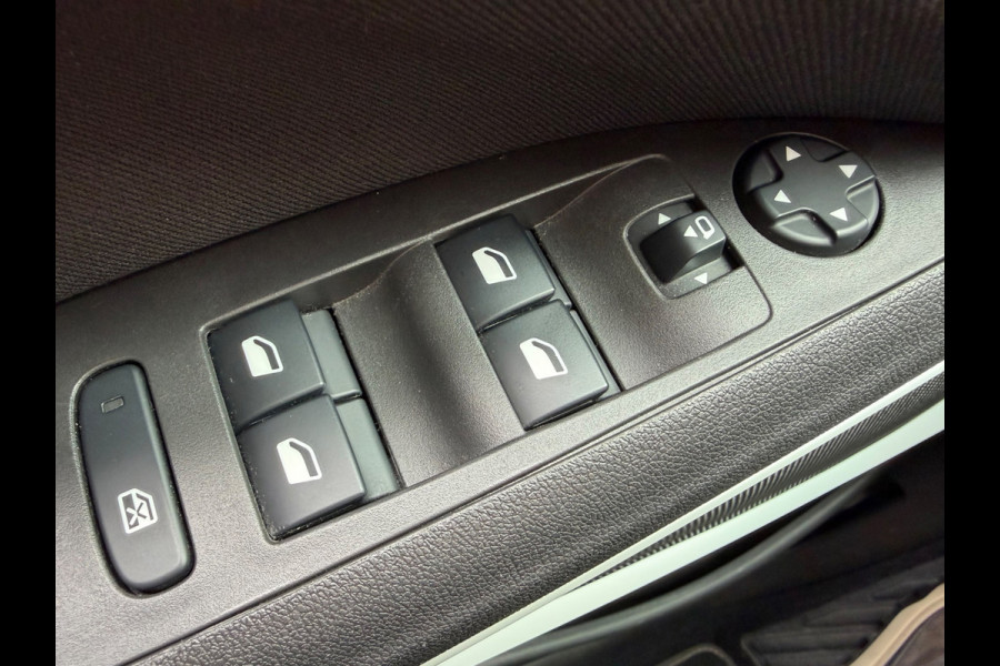 Opel Crossland X 1.2 Turbo Automaat Innovation, CarPlay, Camera, PDC