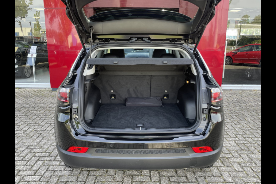Jeep Compass 1.5T e-Hybrid Limited | Panoramadak | 360 Camera | 19" Velgen