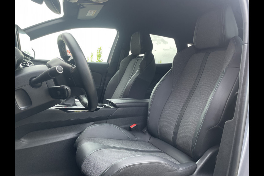 Peugeot 3008 1.2 PureTech Allure | Camera | Sensoren voor en achter