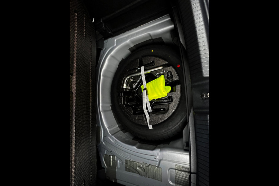 Volkswagen Polo 1.0 TSI R-Line Business_Navi_Carplay_Led_Virtual cocpit