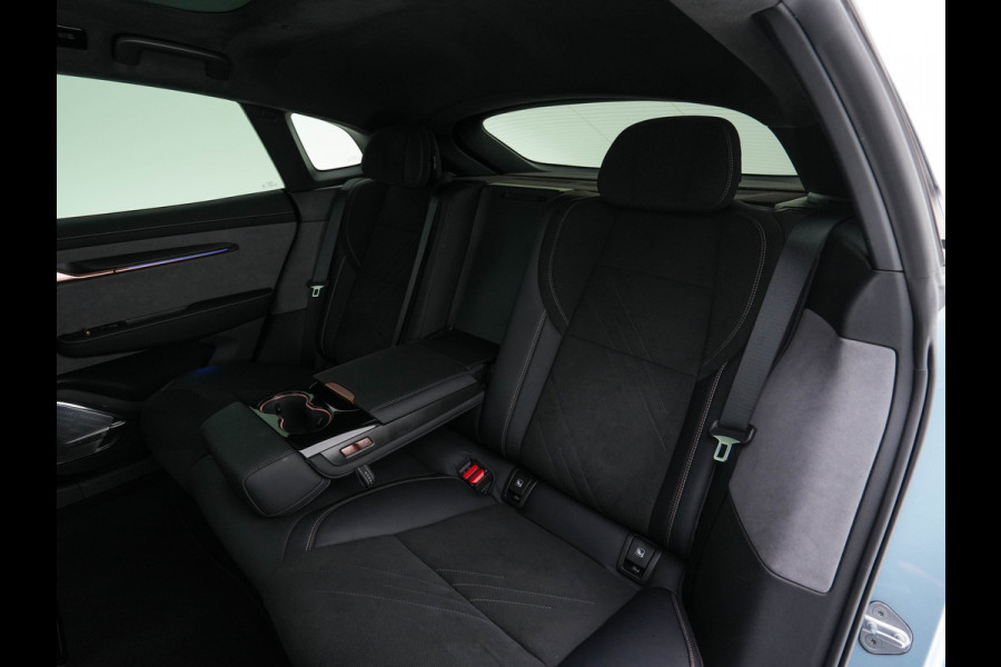 ZEEKR 001 AWD Privilege 100 kWh [ 3-Fase-22 kW] {SOH-94%} (INCL-BTW) Aut. *PANO | LEATHER-MICROFIBRE | FULL-LED | BLINDSPOT | ADAPTIVE-CRUISE | YAMAHA-SOUND | HEATED-COMFORTSEATS | AMBIENTLIGHT | AIRSUSPENSION | NAVI-FULLMAP | PRIVACY-GLASS |  ....