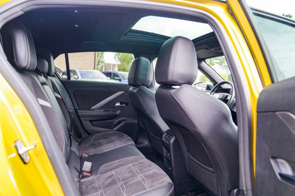 Opel Astra 1.2 Ultimate | Head Up Display | 360 Camera | Stoelverwarming | Memory