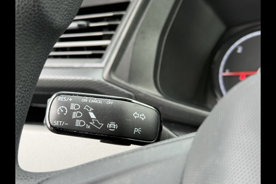 Volkswagen Transporter 2.0 TDI / L2H1 / 5-PERS DUBBELE CABINE / 1e EIG. / ZEER NETJES!! / AIRCO / CRUISE / ISOFIX
