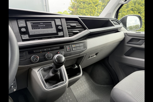 Volkswagen Transporter 2.0 TDI / L2H1 / 5-PERS DUBBELE CABINE / 1e EIG. / ZEER NETJES!! / AIRCO / CRUISE / ISOFIX
