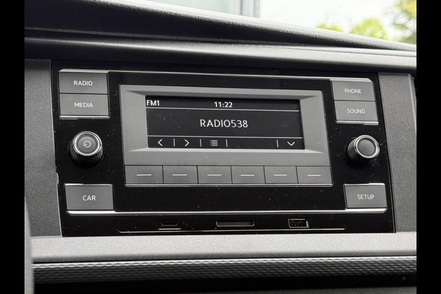 Volkswagen Transporter 2.0 TDI / L2H1 / 5-PERS DUBBELE CABINE / 1e EIG. / ZEER NETJES!! / AIRCO / CRUISE / ISOFIX