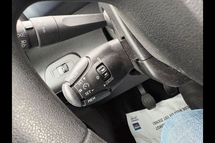 Peugeot Rifter 1.2 Puretech Allure Pano! GARANTIE