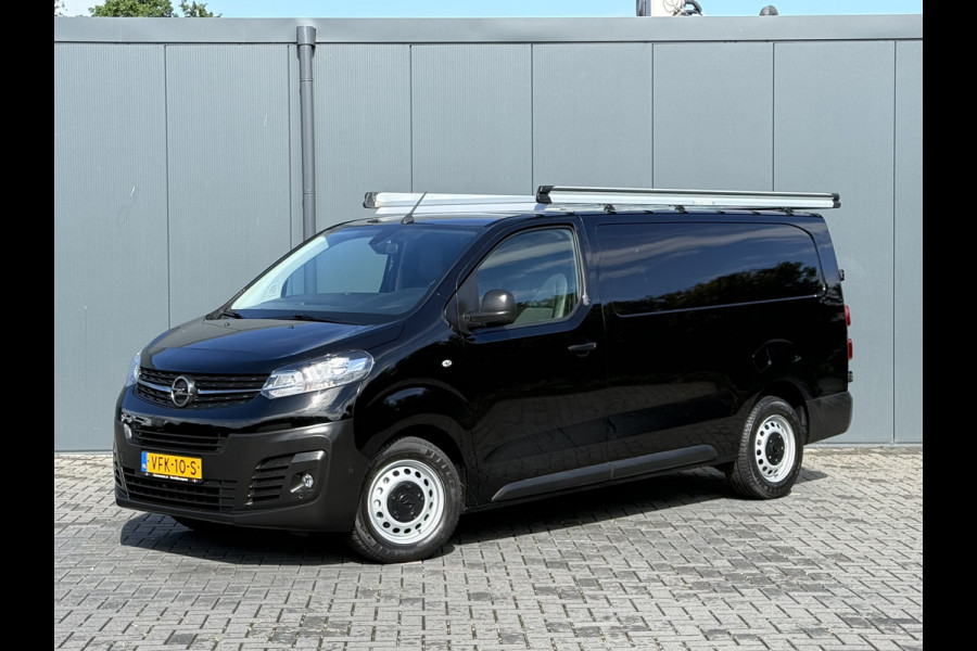 Opel Vivaro 2.0 CDTI 123 PK / L3H1 / 1e EIG. / 23.896 KM!! / IMPERIAAL / 2.5 TONS TREKHAAK / CAMERA / 3-ZITS / BLINDSPOT