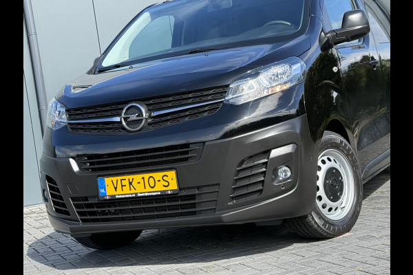Opel Vivaro 2.0 CDTI 123 PK / L3H1 / 1e EIG. / 23.896 KM!! / IMPERIAAL / 2.5 TONS TREKHAAK / CAMERA / 3-ZITS / BLINDSPOT