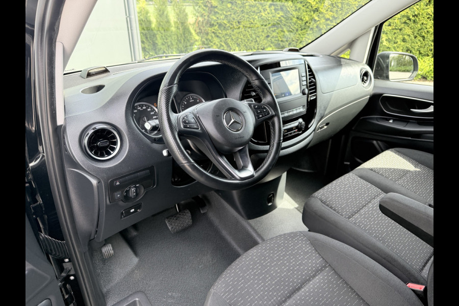 Mercedes-Benz Vito 114 CDI 136 PK / 9-TRONIC AUTOMAAT / 2x SCHUIFDEUR / ECC / CAMERA / TREKHAAK / LED / 3-ZITS / ZEER NETJES
