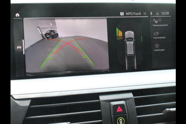 BMW X3 xDrive30e Plug in Hybride Advantage Automaat Navigatie Climate Control Adaptieve Cruise Control Head up display Led Dab Parkeer sensoren V+A Stoelverwarming Camera